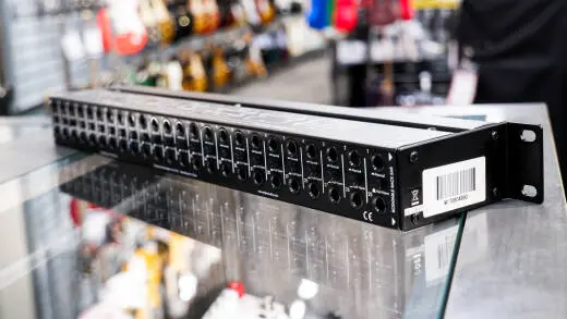 ART Pro Audio - 48-Point Balanced 1/4-Inch TRS Patch Bay 2